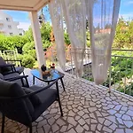 Suite By The Beach